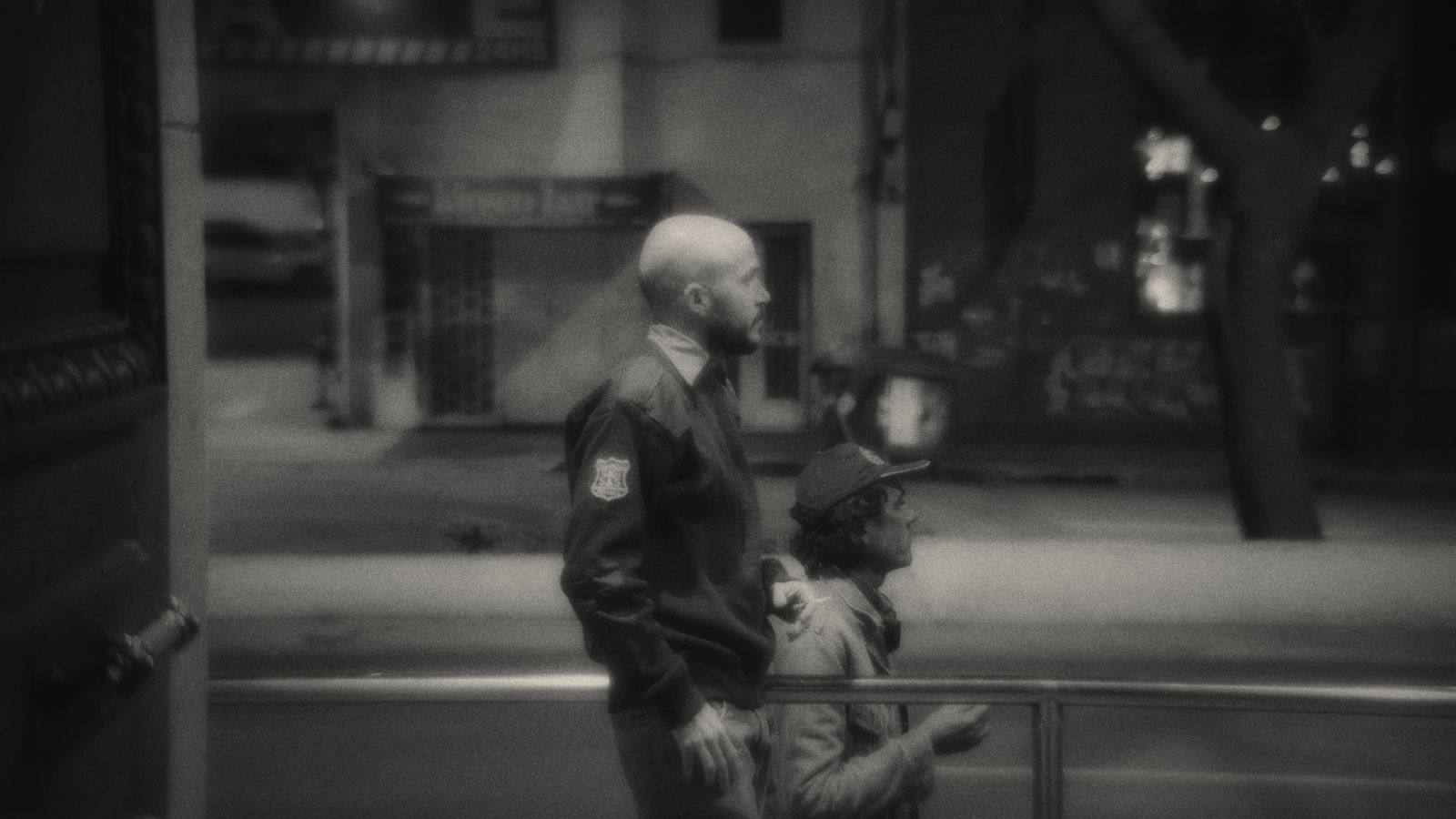 La noche está marchándose ya